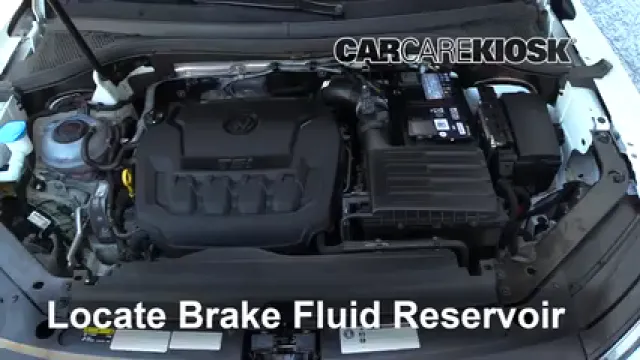 2018 Volkswagen Tiguan SE 2.0L 4 Cyl. Turbo Líquido de frenos Agregar fluido